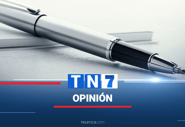 Y sigue Petra con calentura...