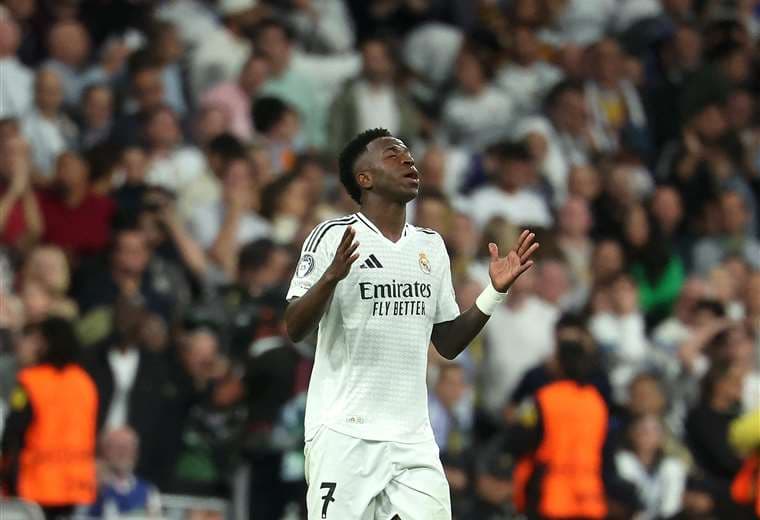 Real Madrid gana al Villarreal y recupera el liderato