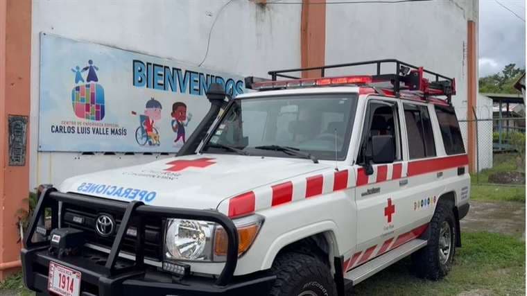 Dos menores mueren ahogados en piscina de Alajuela