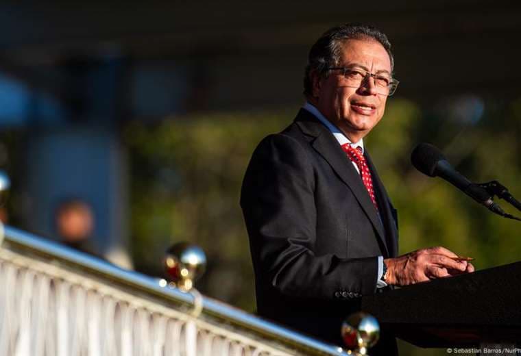 Gustavo Petro acusa a EE. UU. de "crimen de guerra" por ataques a lanchas