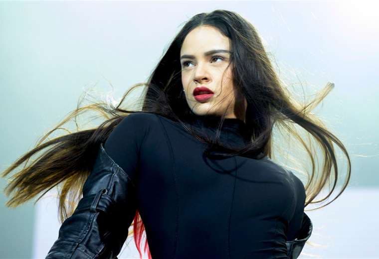 “Radical y fascinante”: ¿es ‘Lux’, de Rosalía, el mejor álbum del año?