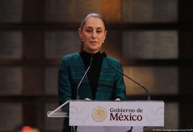 Perú declara "persona non grata" a la presidenta de México