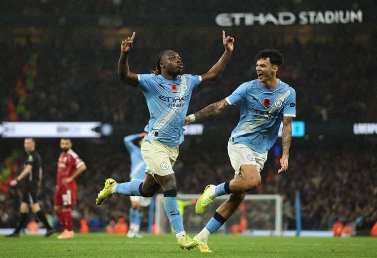 Manchester City golea 3-0 al Liverpool en el partido 1.000 de Pep Guardiola