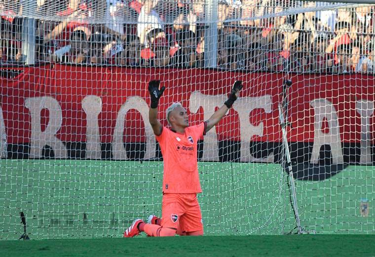 Oficial: Keylor Navas jugará con Pumas de México
