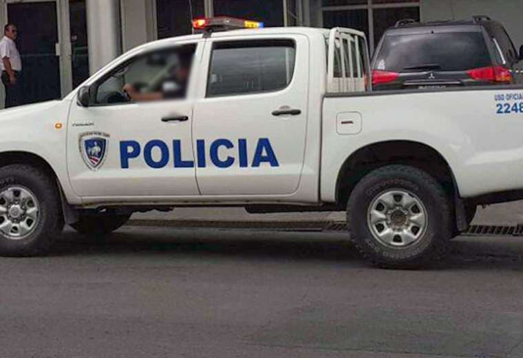 Jefe policial en "estado crítico" tras ser atropellado; sospechan que conductor estaba borracho
