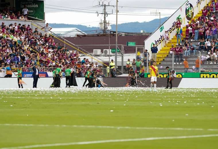 Multa millonaria al Saprissa tras juego contra el Herediano