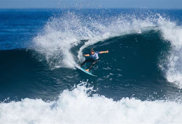 Brisa Hennessy vuelve a las olas del 'WSL Challenger Series'