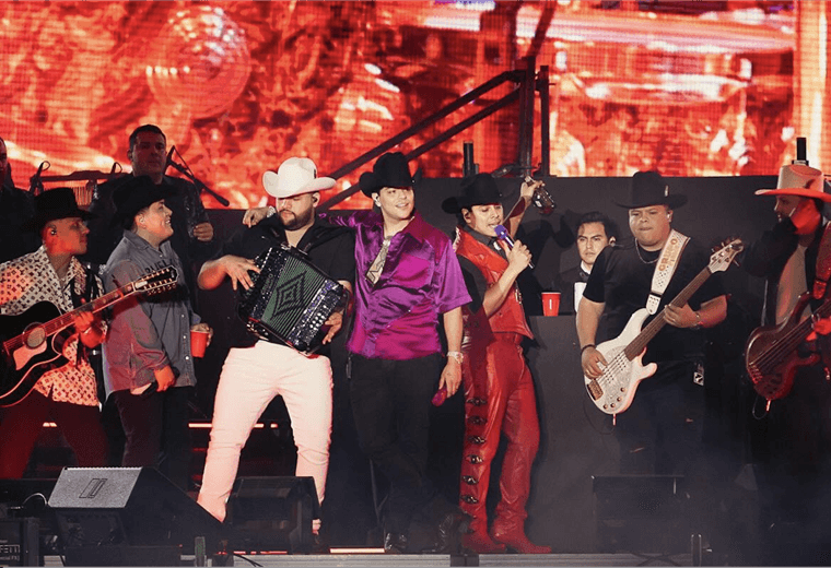 Grupo Firme cancela concierto en EE. UU. por problemas con visado