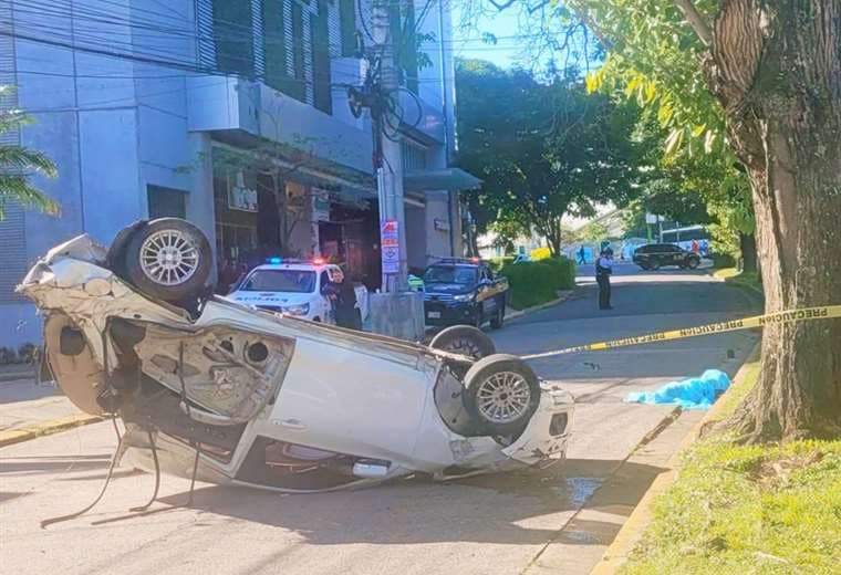 Conductor muere tras aparatoso accidente en La Sabana