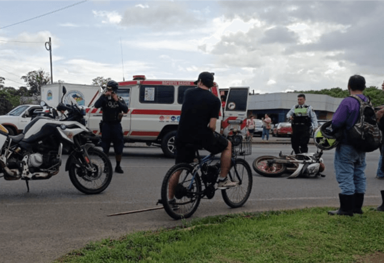 Motociclista muere atropellado por tráiler en Sarapiquí