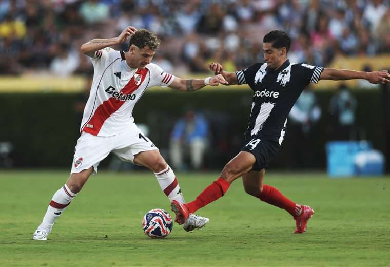 Monterrey y River empatan sin goles en un duelo lleno de fricción