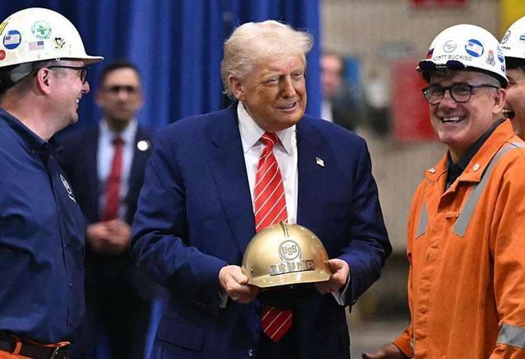 Donald Trump duplica aranceles al acero y al aluminio hasta el 50%
