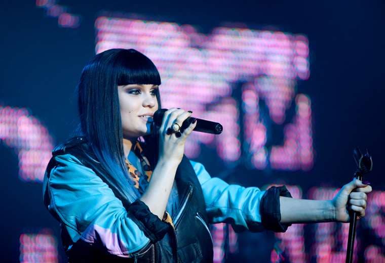 Jessie J anuncia que tiene cáncer de mama en etapa inicial
