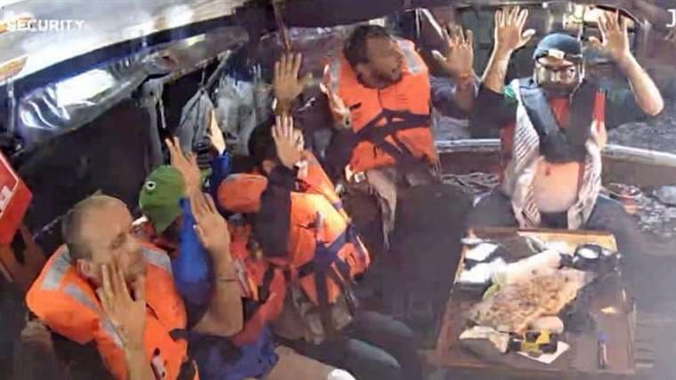 Israel intercepta barco con ayuda para Gaza en el que viaja Greta Thunberg y lo desvía hacia sus costas