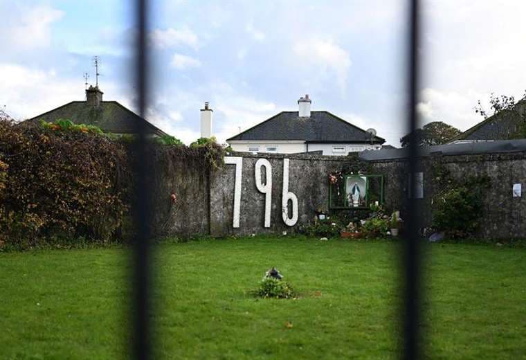 Los casi 800 bebés que acabaron enterrados en una fosa común secreta en Irlanda