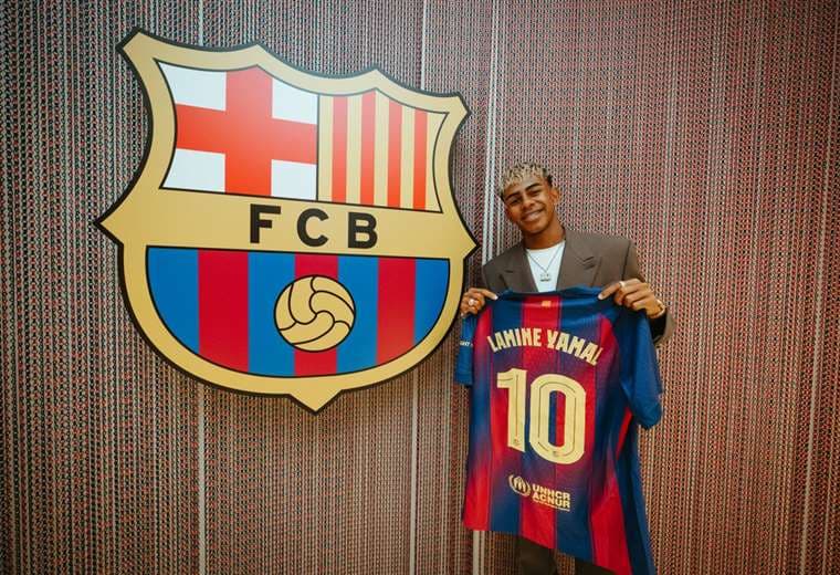 Lamine Yamal hereda el icónico número 10 de Messi en el Barcelona