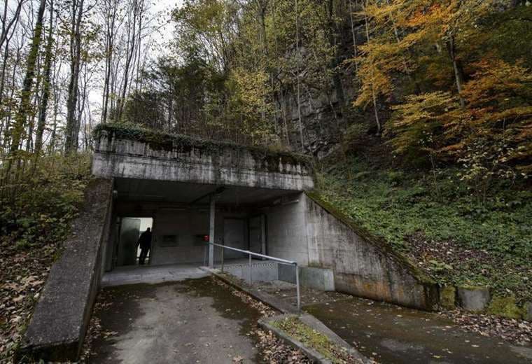 ¿Por qué Suiza es el país con más búnkeres nucleares del mundo y ahora planea renovarlos?