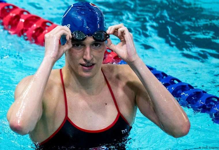 EE. UU. prohíbe mujeres transgénero en competencias femeninas