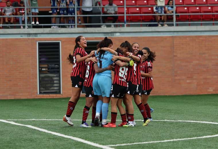 Leonas se coronan campeonas de Centroamérica