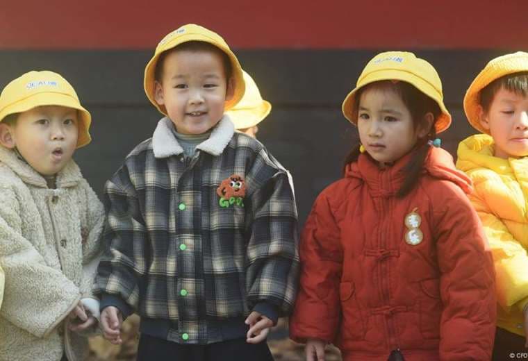 China dará subsidios familiares para impulsar la natalidad