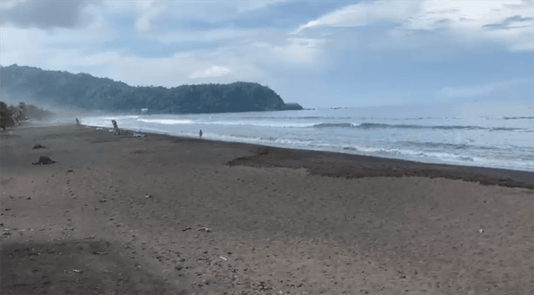 Sinamot aún mantiene alerta por fuertes corrientes en el Pacífico