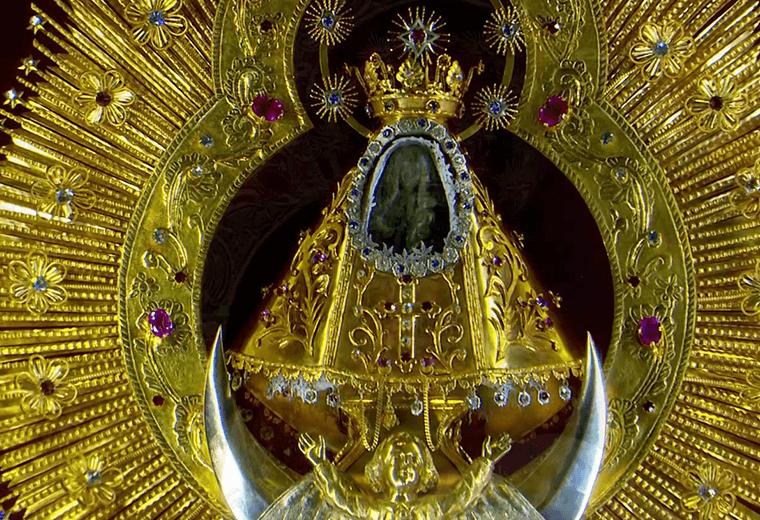 La Negrita lucirá vestido diseñado por la Diócesis de Limón