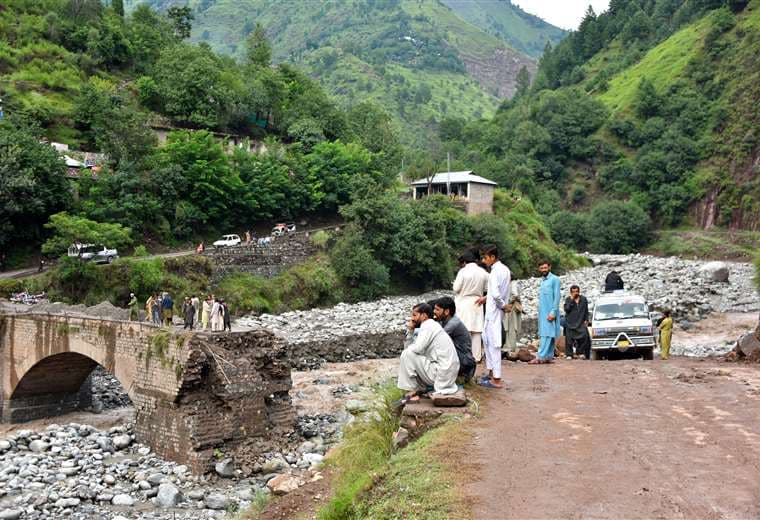 Saldo de muertos por el monzón en Pakistán asciende a 225 en 48 horas