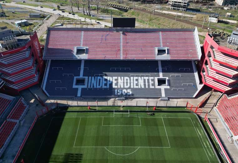 Independiente descalificado de la Sudamericana 2025 tras violencia en estadio