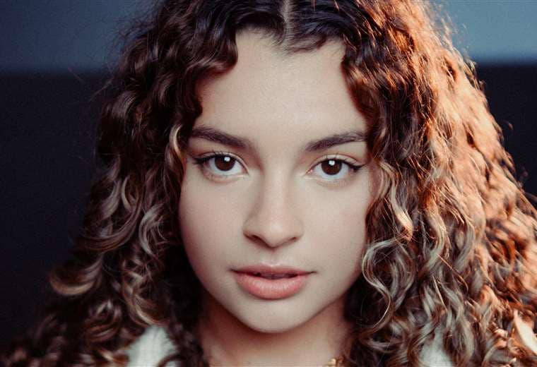 La Tate McRae tica: Itzel muestra su proyecto musical y evolución artística
