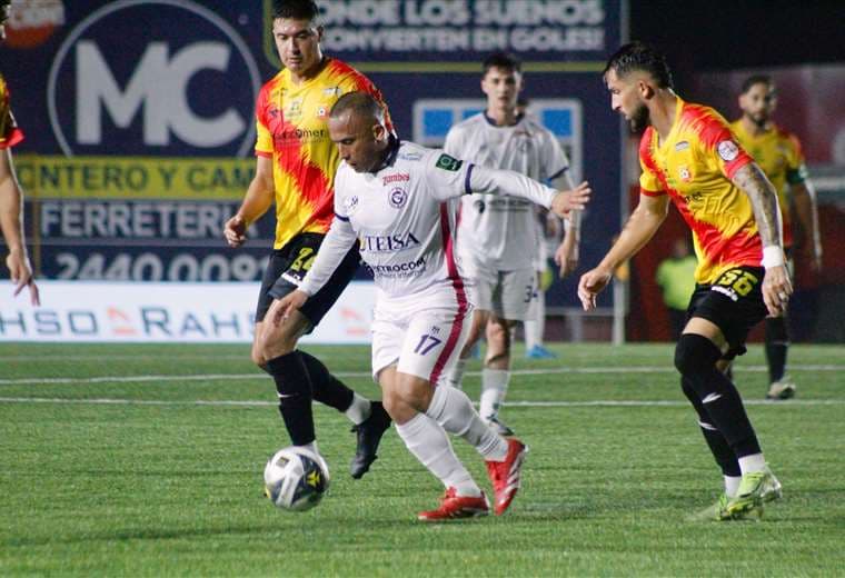 El complicado futuro de Herediano: opciones de clasificar cada vez son menos