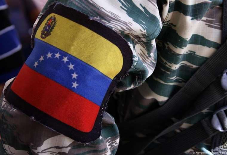 Maduro llama a movilización de milicia ante “amenazas de EE. UU.”