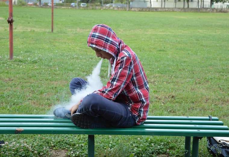 Costa Rica enfrenta “epidemia” de menores enfermos por vapeo, advierte Red Antitabaco