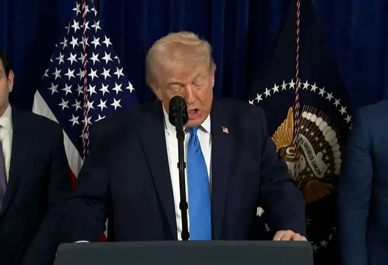 Trump lanza un ultimátum de "10, 15 días máximo" para que Irán cierre un acuerdo