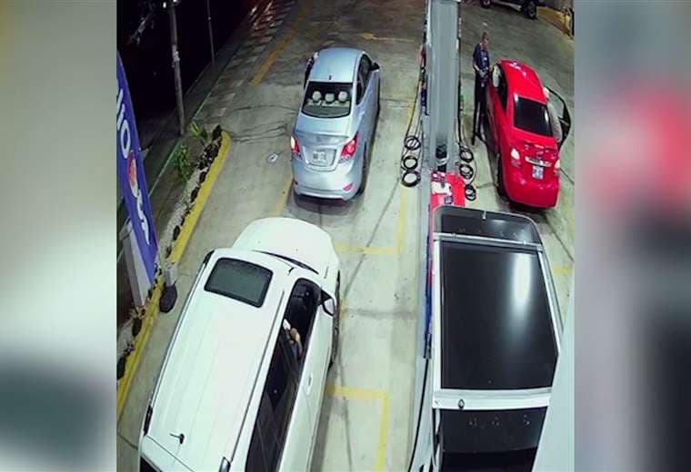 "Quedé en un puro temblor", relata testigo de mortal tiroteo en gasolinera de Alajuela