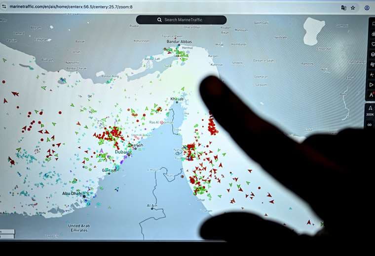 Países del Golfo piden luz verde de la ONU para el uso de la fuerza por estrecho de Ormuz