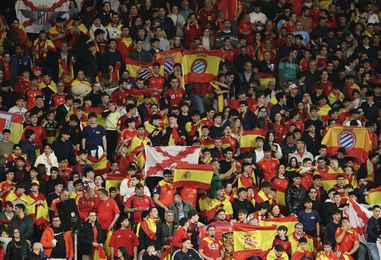 Una España avergonzada investiga los cánticos islamófobos en el partido contra Egipto