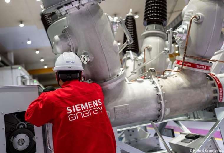 Venezuela busca resolver problemas energéticos con multinacionales