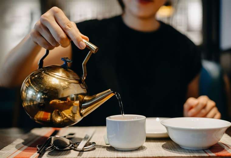 Qué beneficios tiene beber agua tibia según la medicina tradicional china 