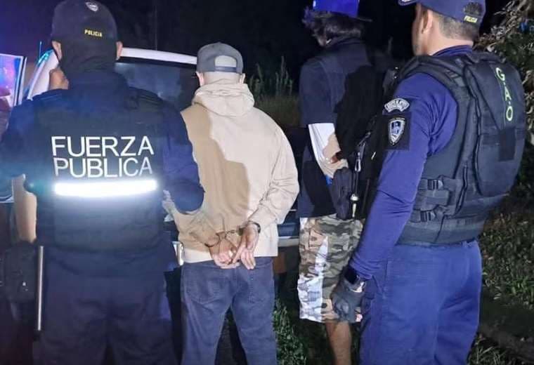 Bryan “El Tiquito” Vásquez queda en libertad mientras avanza investigación en su contra