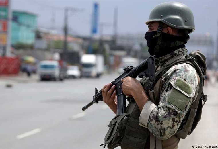Ecuador anuncia captura de nuevo líder de Los Choneros, alias 'Churrón'