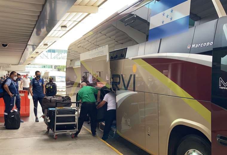 Honduras llegó este domingo al país con la mentalidad de resucitar ante La Sele