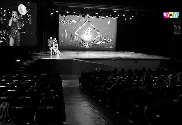 Opo Marin a Melissa Mora: “Vamos a ver si algún día te llaman a los Grammy, donde sí vas a ir”