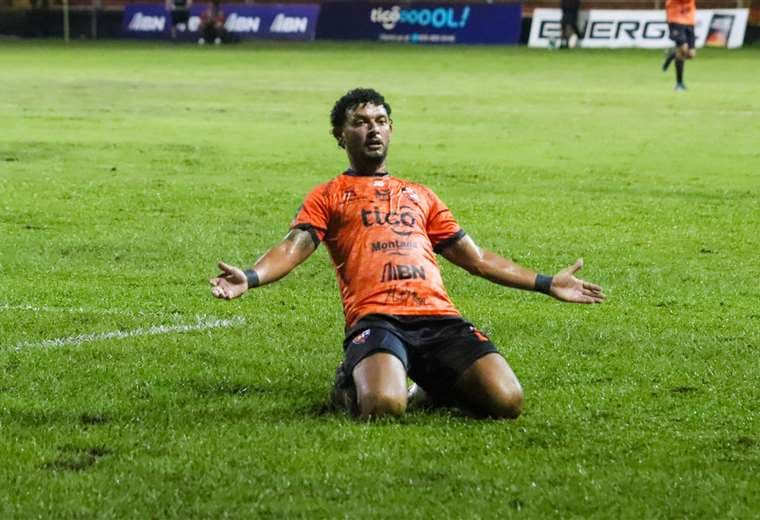 ¡No hay vuelta atrás! Michael Barrantes seguirá separado de Puntarenas FC