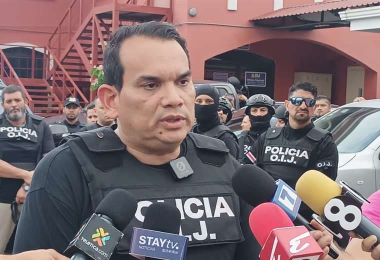 Aumentan voces que piden a Rándall Zúñiga apartarse de su cargo