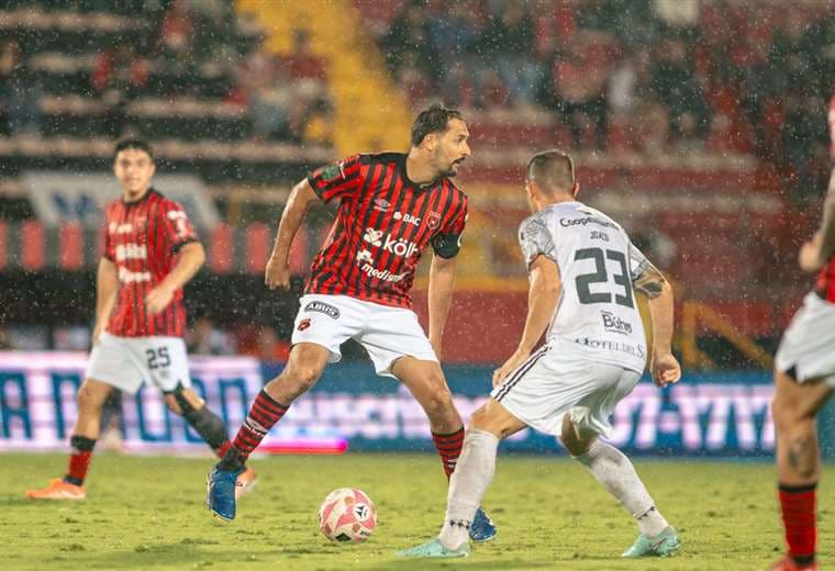 Celso Borges: "Nunca es fácil… ni contra Liberia, ni contra nadie"