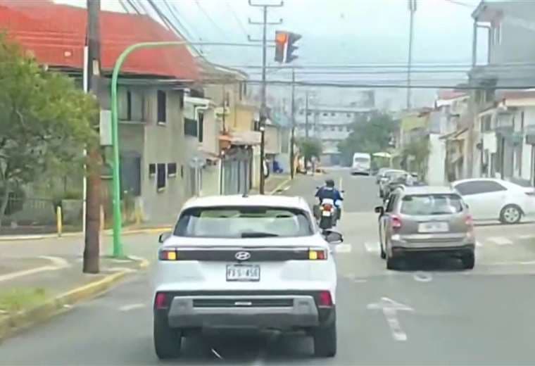 Pañuelo blanco alerta a policía de Escazú y permite salvar a un bebé