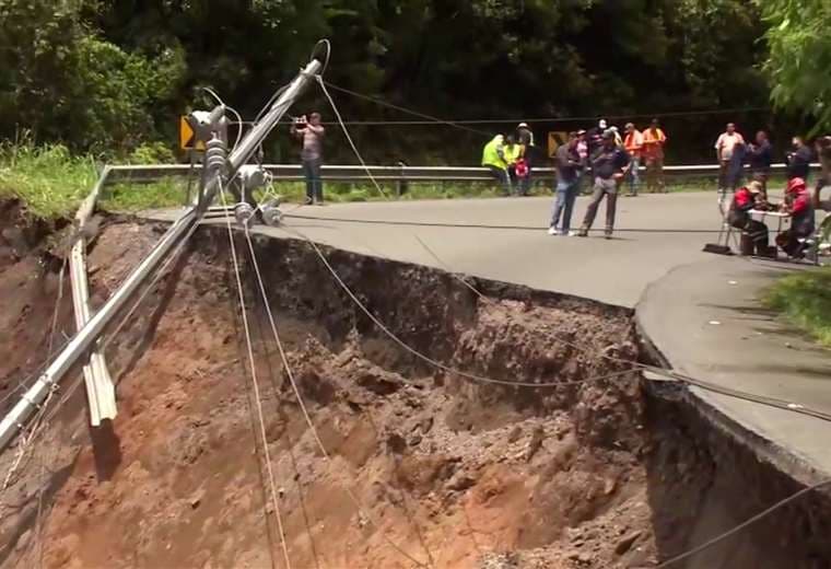 Falta de planificación y obras deterioradas elevan peligro de derrumbes, advierten expertos