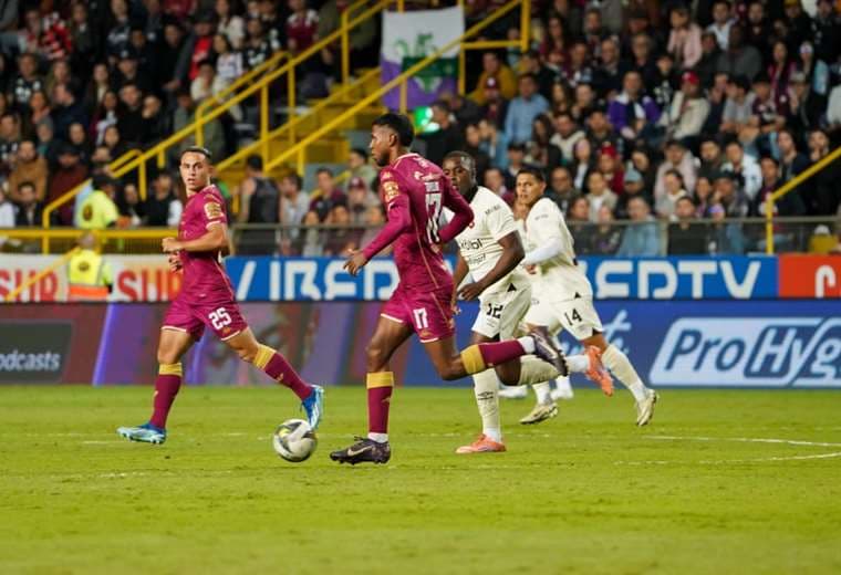 Saprissa-Alajuelense. Juan Quirós
