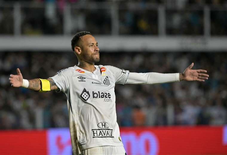 Neymar no descarta retirarse a fin de año