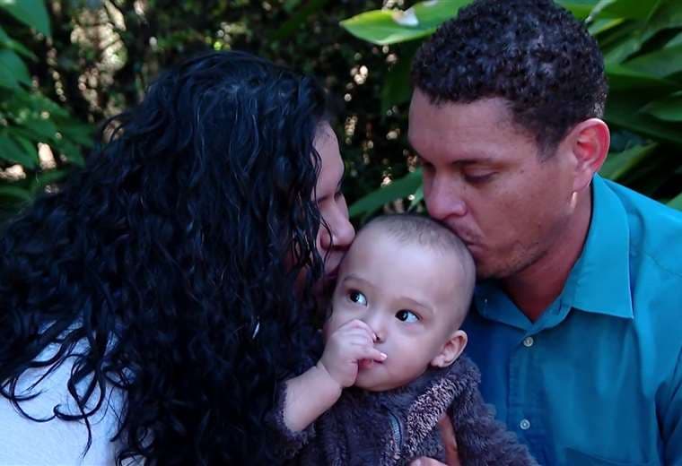 Niño de un año de edad necesita con urgencia cirugía cardiaca